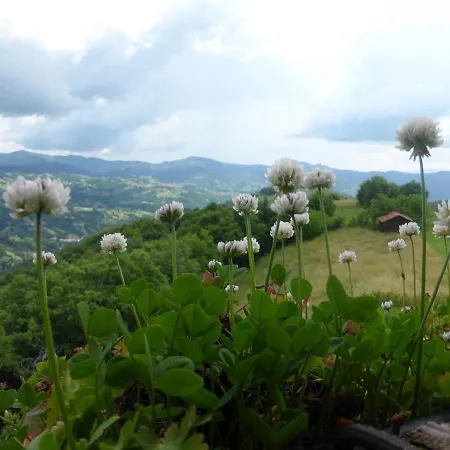 Karadzhovata Kashta 3* Zlatograd