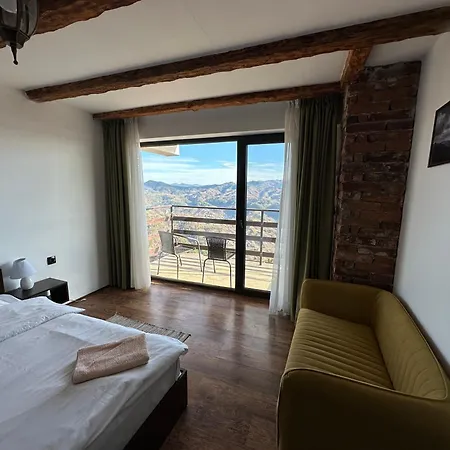 Karadzhovata Kashta Guest house 3*
