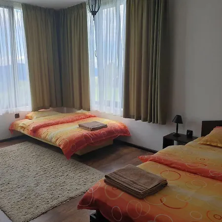 Karadzhovata Kashta Guest house 3*