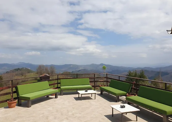 Guest house Karadzhovata Kashta 3*