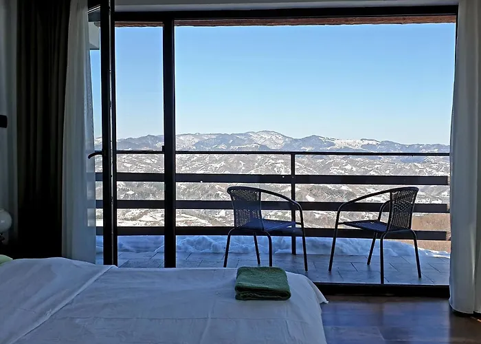 Karadzhovata Kashta 3*