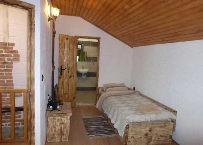 Pensión Karadzhovata Kashta 3*