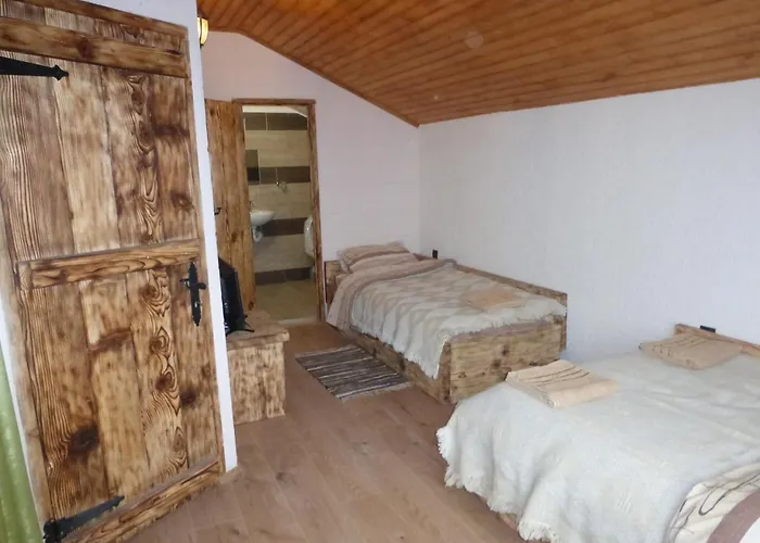 Karadzhovata Kashta Guest house 3*